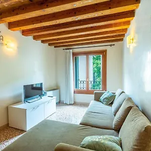  Appartamento Vittoria Apartments: Palladio 2